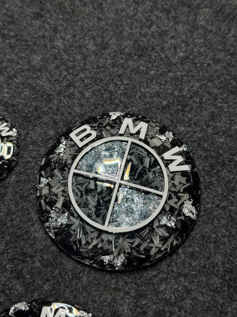 Emblème Carbon Mystic Series